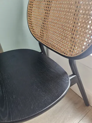 Silla comedor madera y ratán negra