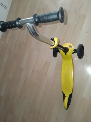 Patinete infantil 3 ruedas amarillo