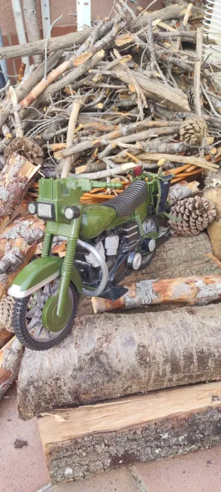 Moto Geyperman Bizak 1/6 Militar Verde