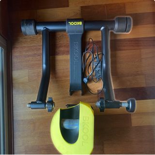 Rodillo Bkool Smart Pro2 Bicicleta