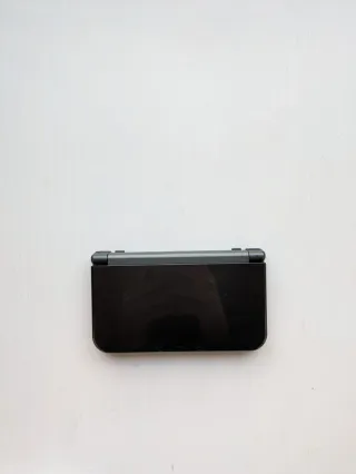 Nintendo 3DS XL Grigio + 3 Giochi