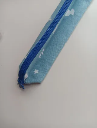 Estuche Tous azul con estrellas