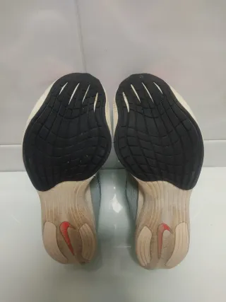 Nike Vaporfly Next 40.5
