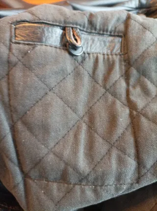 Chaqueta de piel tres cuartos. REDHEARD