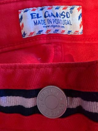 Pantalón vaquero rojo