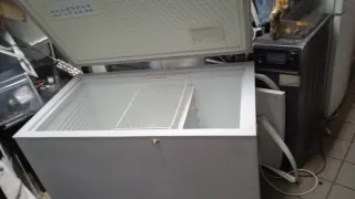 Congelatore arca bianco