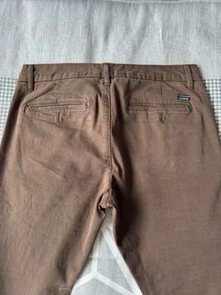 Pantalones Guess Marrones talla 31