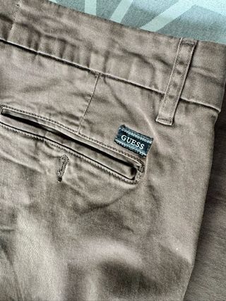 Pantalones Guess Marrones talla 31