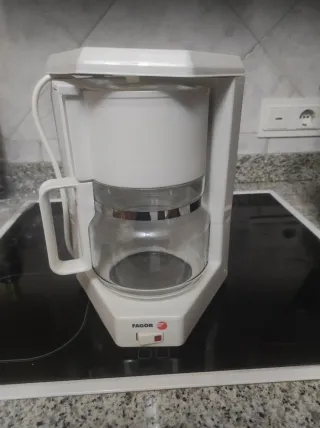 Cafetera Fagor Blanca