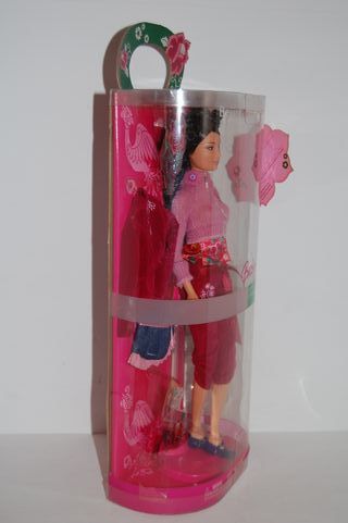 Barbie Mattel Benetton Fashion Fever Beijing 2006