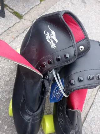 Patines JOYSKATES Talla 40 Negro