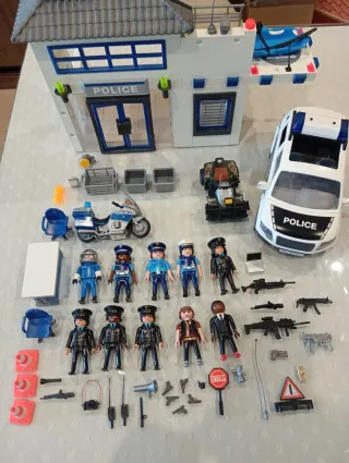 Playmobil Comisaría de Policía con Accesorios