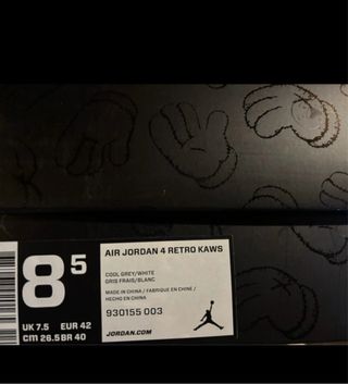 Jordan 4 Kaws Nere Scarpe (PREZZO TRATTABILE)