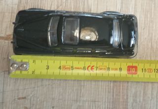 #1513 – Un Modellino auto (mod4)