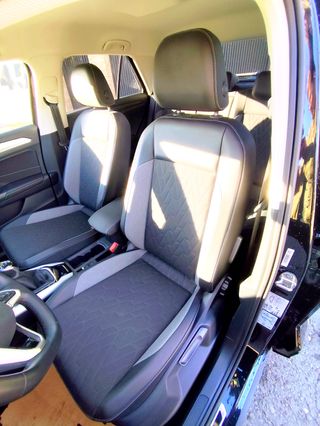 VOLKSWAGEN T-ROC MÁS 1.0 TSI 115cv 2025 29.000km