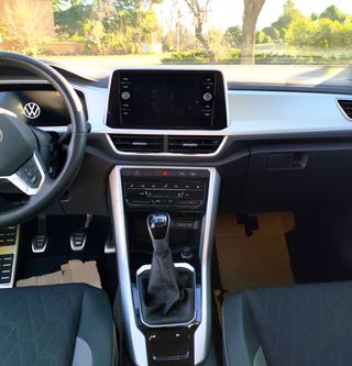 VOLKSWAGEN T-ROC MÁS 1.0 TSI 115cv 2025 29.000km