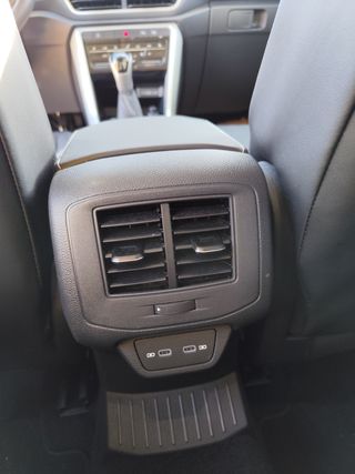 VOLKSWAGEN T-ROC MÁS 1.0 TSI 115cv 2025 29.000km