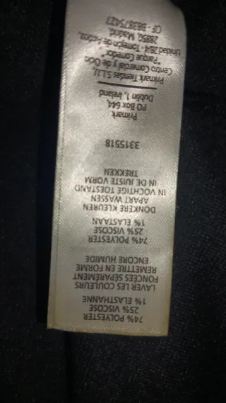 Camisa Celop Negra con Estampado Floral Blanco