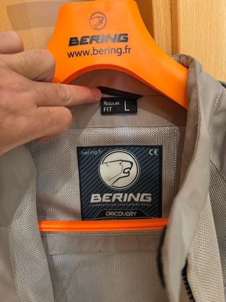Chaqueta de moto BERING con protecciones