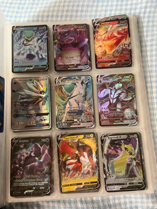 Cromos Pokémon -lo vendo porque ya no colecciono