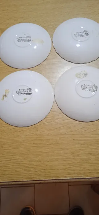 Set 3 tazze da tè con piattini