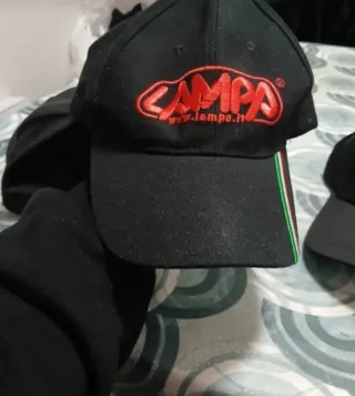 3 berretti da lavoro Lampa neri