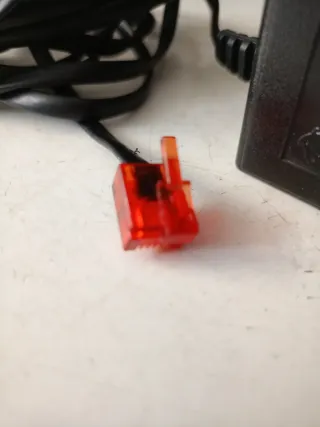 Cargador 9V 300mA terminal Teléfono