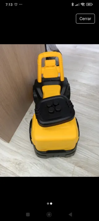 Correpasillos y bici amarillo