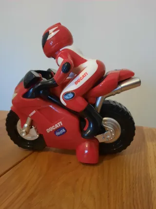 Moto telecomandata Ducati Chicco rossa