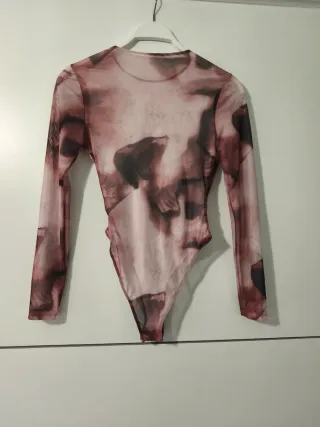 Body burdeos manga larga