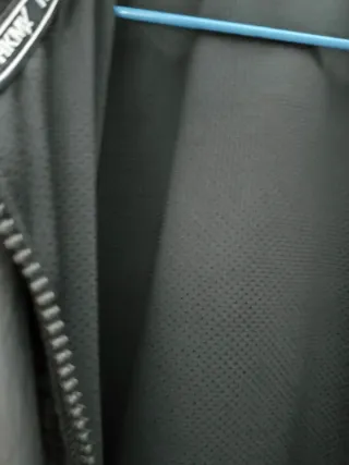 Chaqueta cortavientos mujer