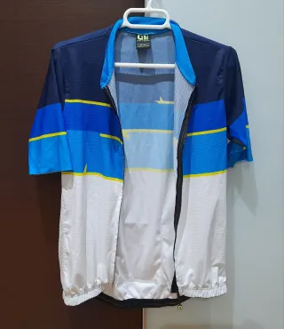 Maillot y culotte ciclismo ALE