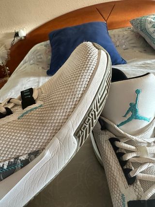 Jordan 2X3 Blue Fury Tenis