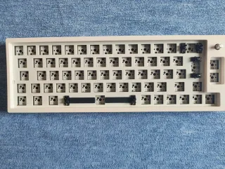 Teclado Mecánico Epomaker TH66 Pro Beige/Gris