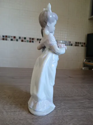 Figura de porcelana niños