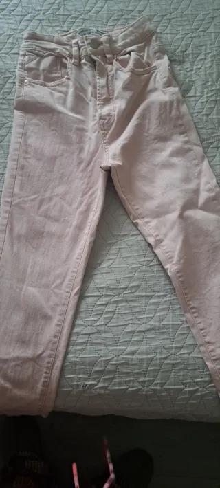 Pantalón vaquero niña rosa talla 32