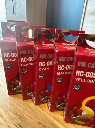 Confezione da 5 cartucce d'inchiostro Canon RC-00550XL BK e RC-00551XL