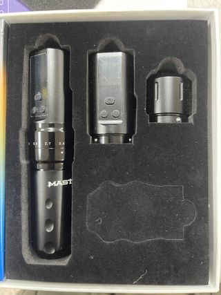 Macchina per tatuaggi MAST Pro + Accessori