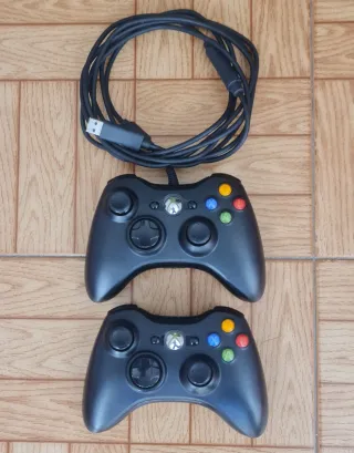 2 Mandos Xbox 360 + Cable