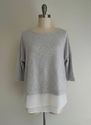 Bershka Blusa 2 en 1 Capas | Gris/Blanco Oversize