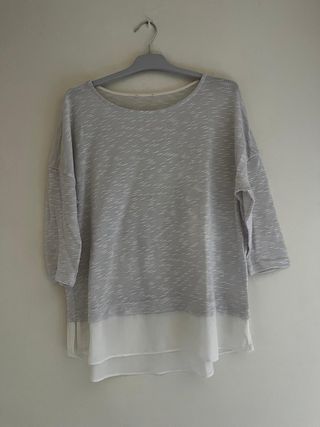 Bershka Blusa 2 en 1 Capas | Gris/Blanco Oversize