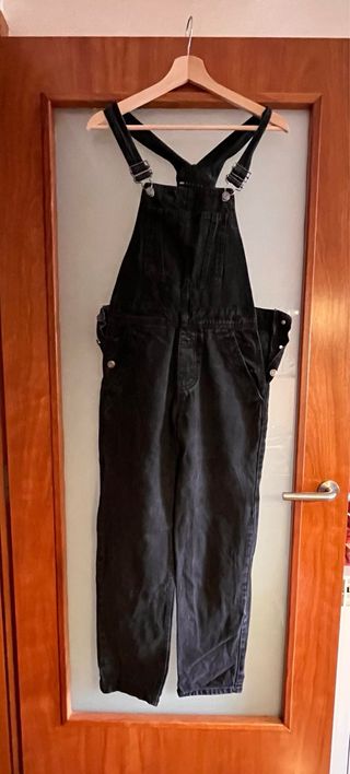 Mono tejano ASOS DESIGN negro talla 36