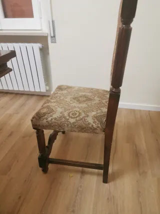 Sedie in legno con tessuto fantasia Ne ho 6