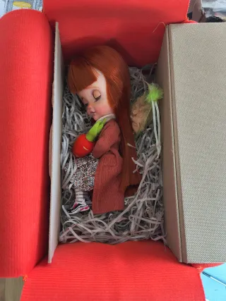 Blythe Customizzata Rossa TBL