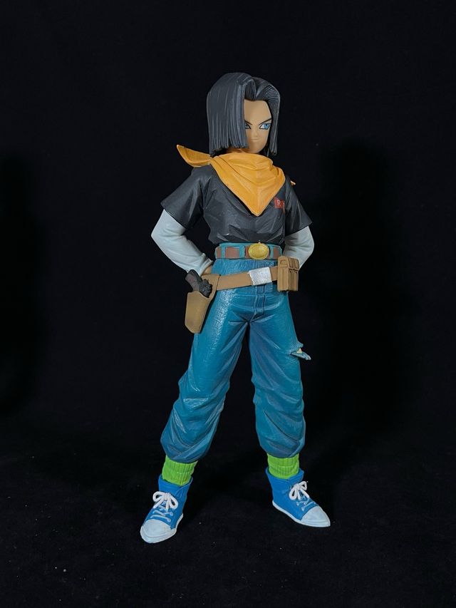 Figura C18 23cm Dragon Ball