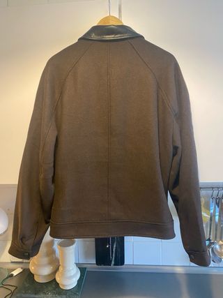 Cazadora paño cuello contraste nueva.