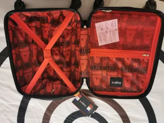 Maleta rígida Bluestar pequeña nueva a estrenar