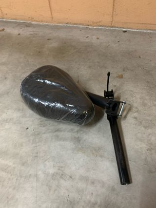 Sillín de bicicleta negro