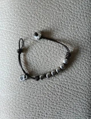 Pulsera Uno de 50 Cuero y Plata
