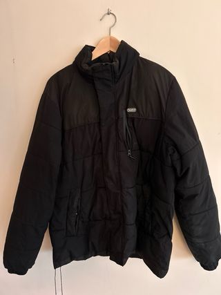 Abrigo acolchado Pull&Bear negro